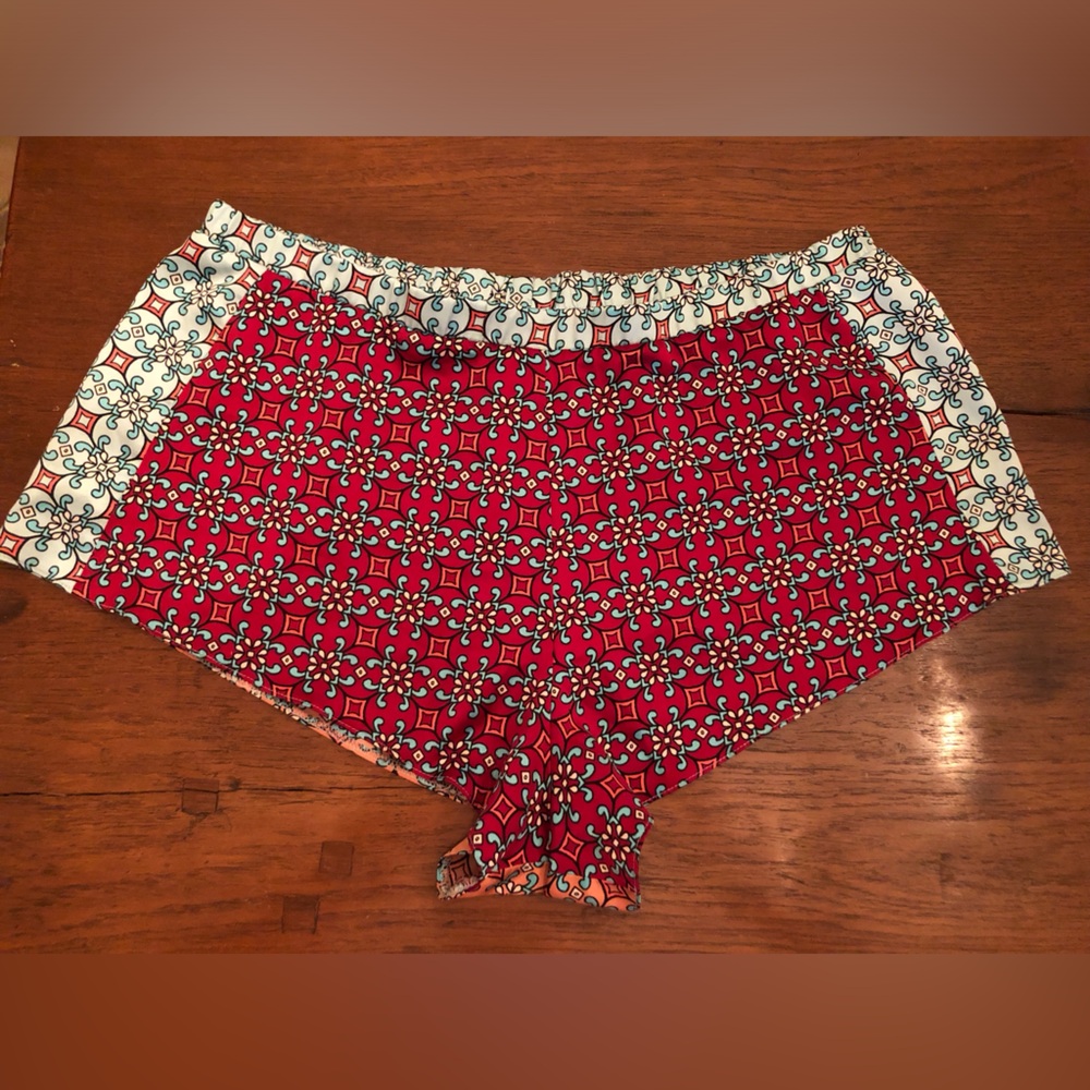 Victoria’s Secret Satiny Sleep Shorts- Size S/P. Excellent Condition!